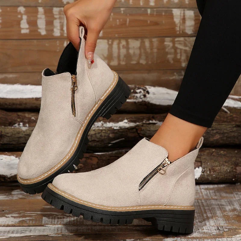 LuxeStep™ — Slip Into All-Day Comfort and Unshakable Confidence