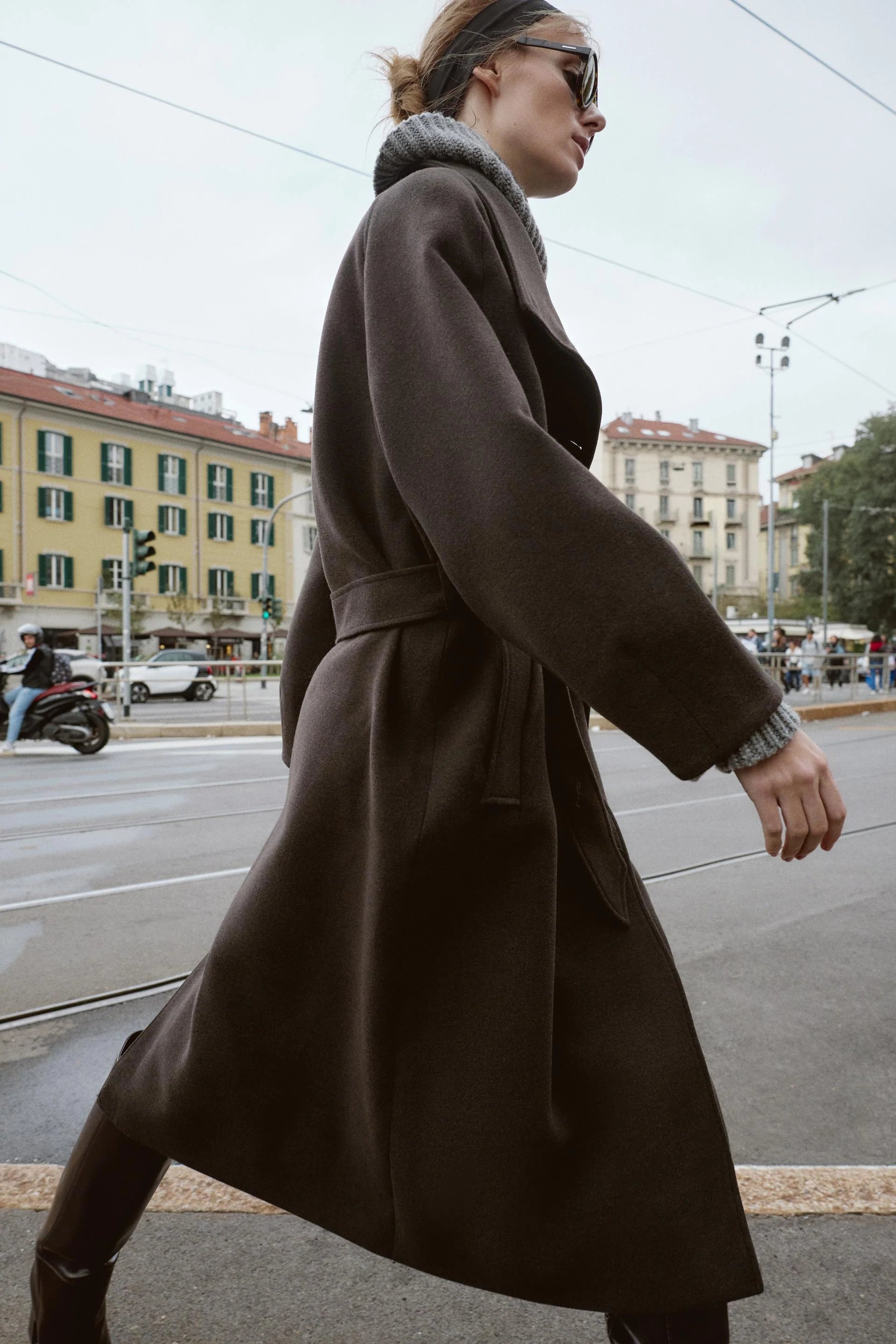 Virelli™ Wool Coat — Sculpt Your Silhouette with Feather-Light Warmth and Unstoppable Confidence