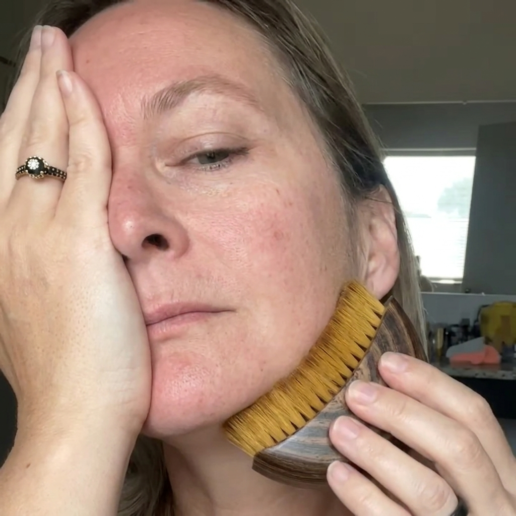 Vivenza™ Lymphatic Facial Brush — Reveal Your Skin’s Freshest, Most Radiant Glow Every Day