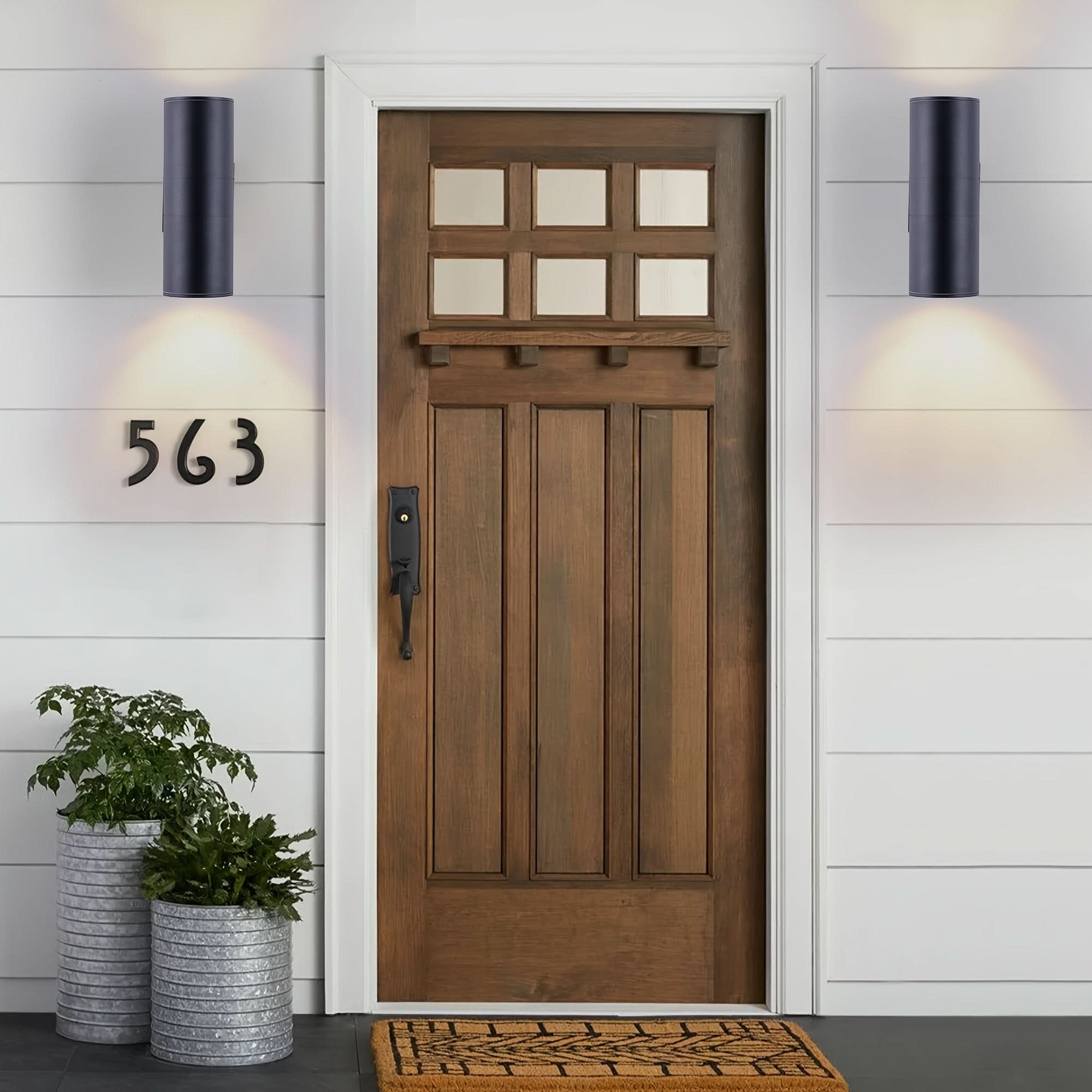Black Outdoor Wall Light in Cylindrical Shape