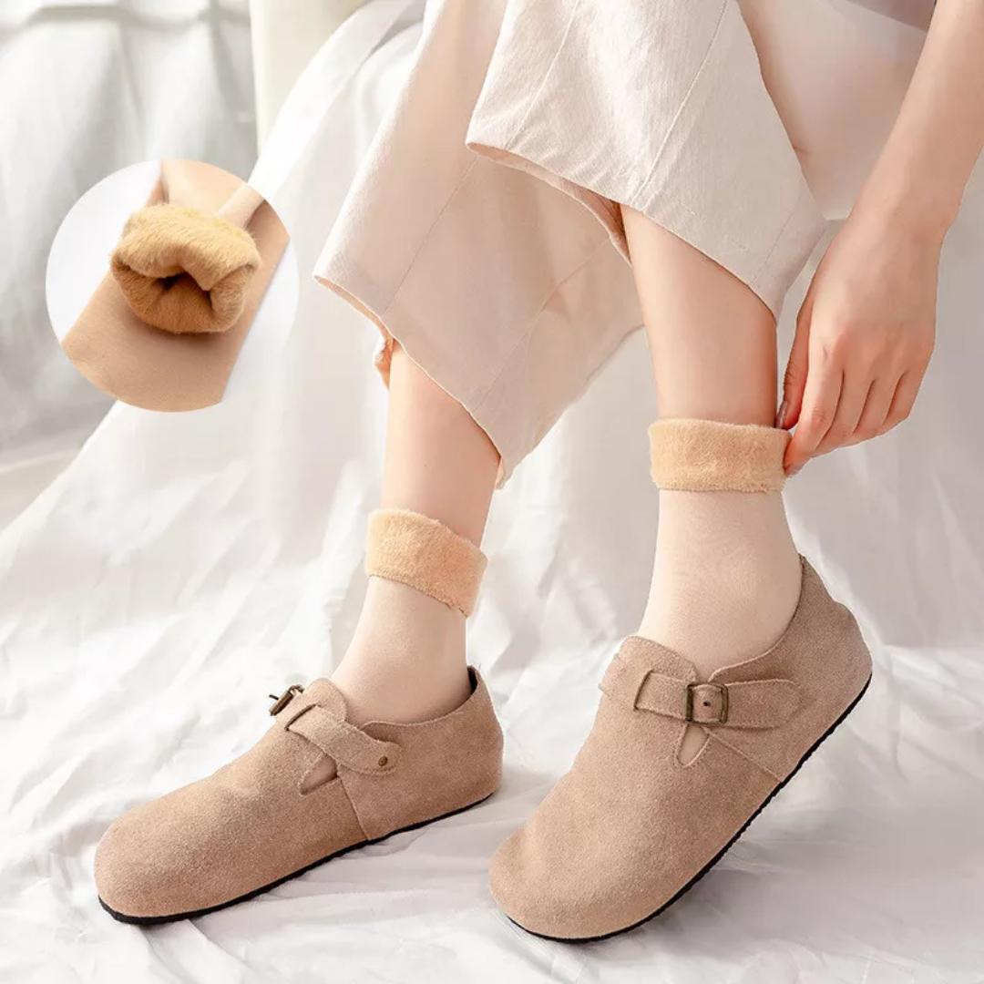 Ultimate Warmth Thermal Winter Socks - 10 Pairs for All-Day Comfort