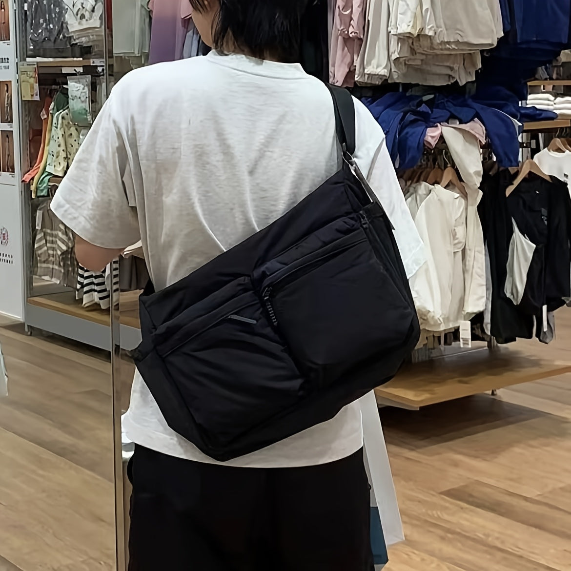 FlexiCarry - Spacious Shoulder Bag for Work and Play