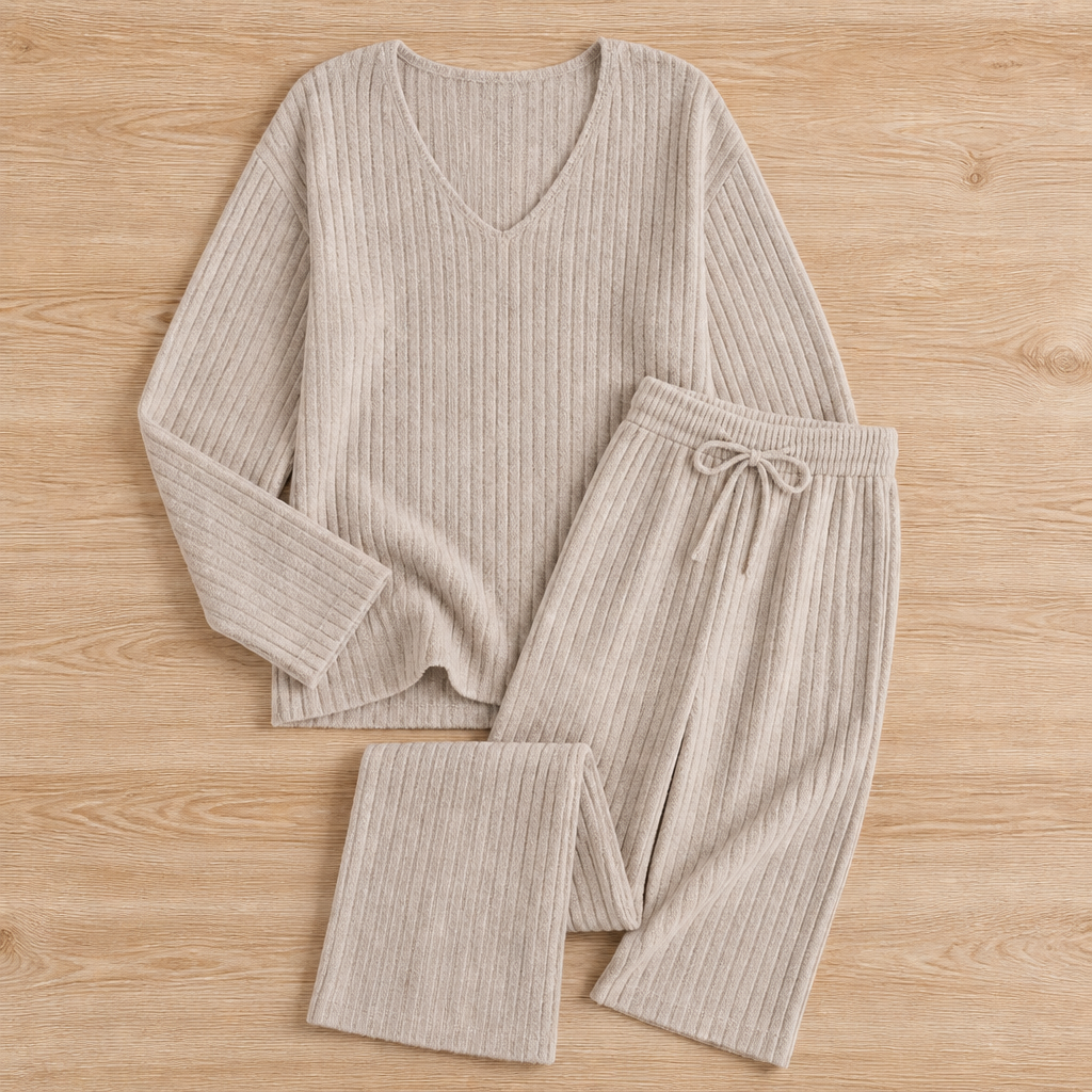 SeranaSilk™ Soft Ribbed Lounge Set — Embrace All-Day Luxury That Flatters Every Curve