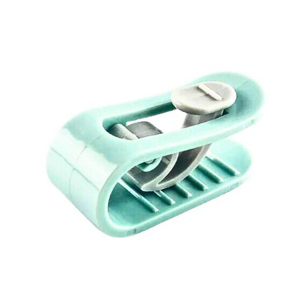 SlipGuard™ Clips — Experience Cozy Nights with a Duvet That Never Moves