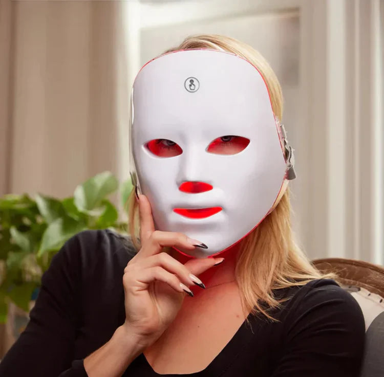 LumiLuxe™ — Unlock Your Glow with Youthful, Radiant Skin Every Day