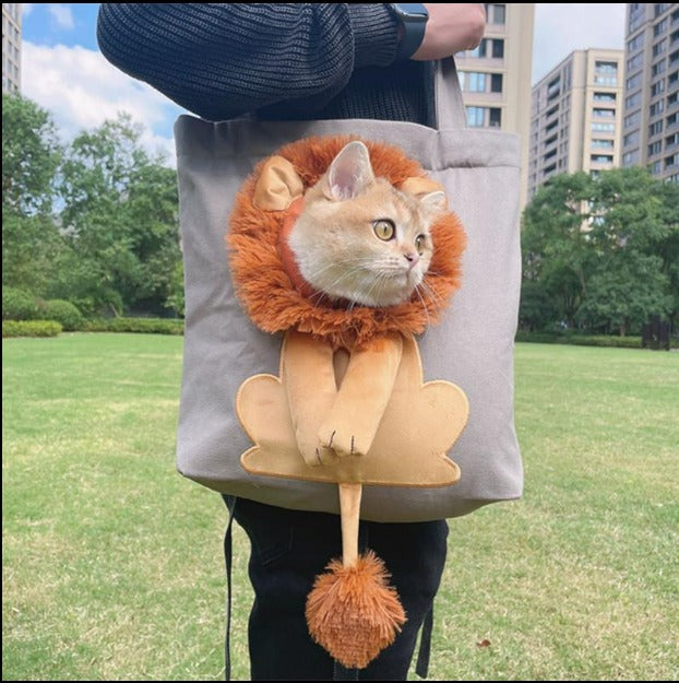 LumiPaw™ — Carry Your Tiny Pet in Cool, Hands-Free Comfort and Style