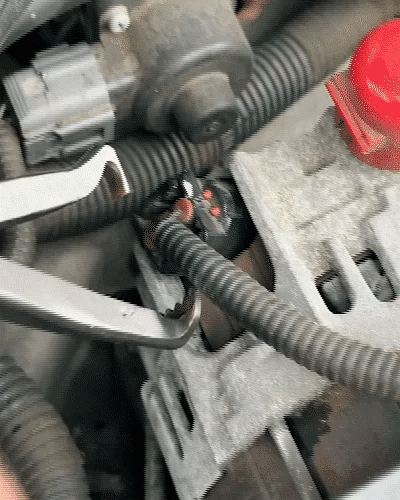 CircuitMaster™ — Master Tough Connectors with Effortless Precision and Unmatched Comfort