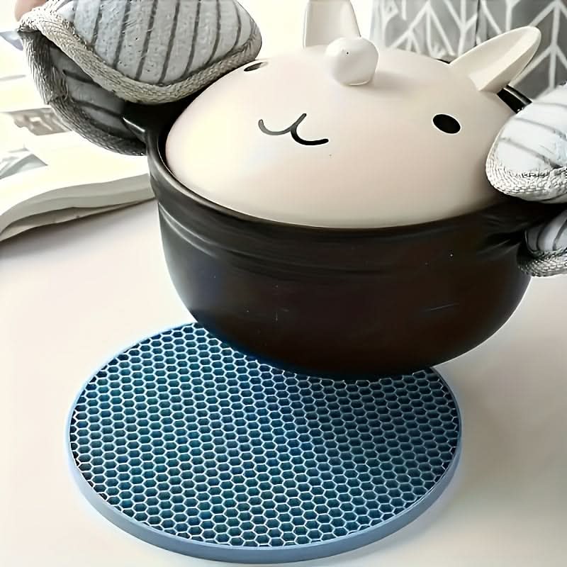Heat-Resistant Honeycomb Silicone Mat Set