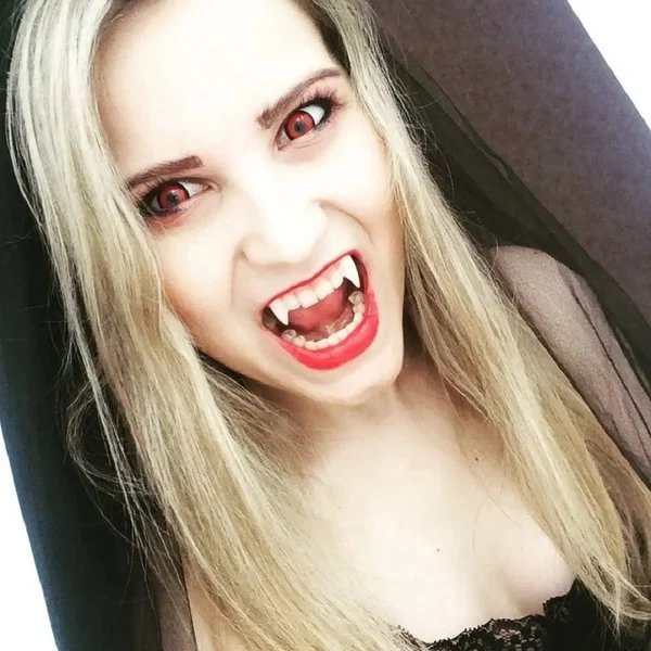 ShadowStrike™ Retractable Fangs — Unleash a Jaw-Dropping, Instantly Real Vampire Smile