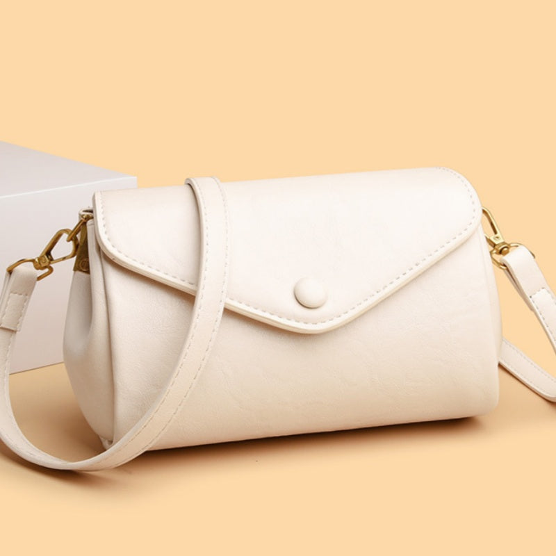 VexaLuxe™ Shoulder Bag — Carry Confidence with Effortless Style and Perfect Order