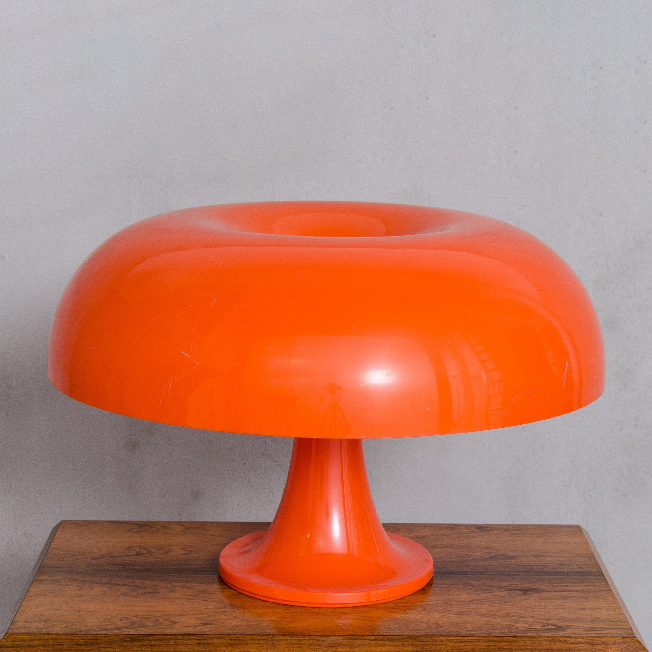 Nordic mushroom-shaped table lamp