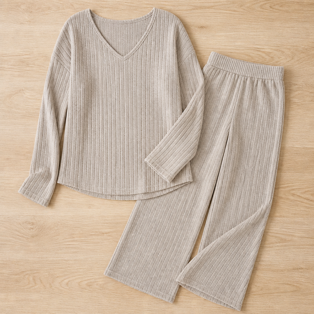 SeranaSilk™ Soft Ribbed Lounge Set — Embrace All-Day Luxury That Flatters Every Curve