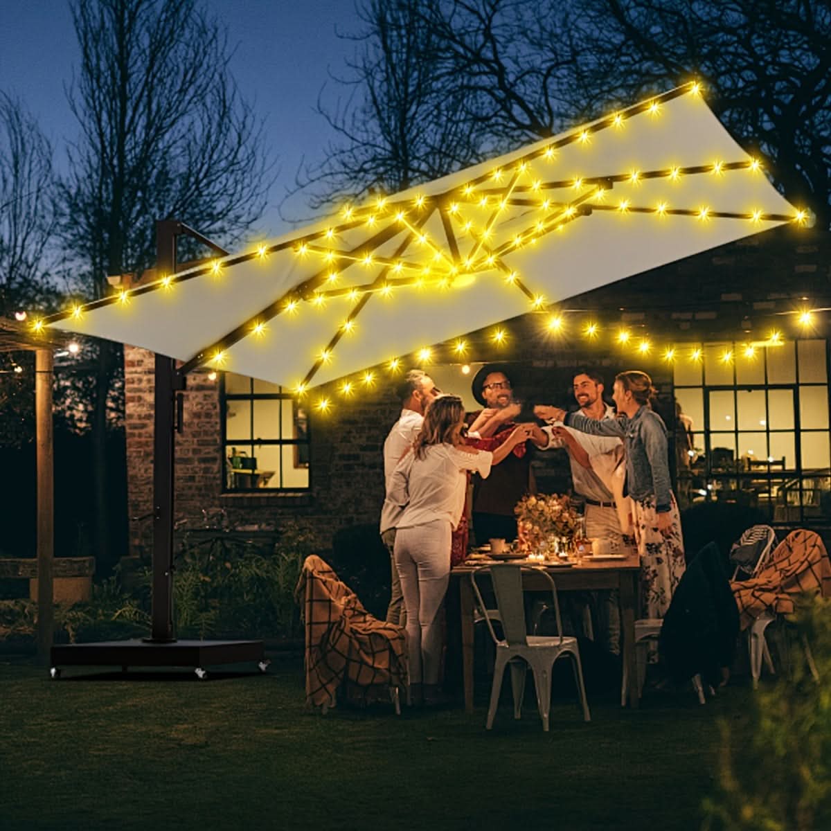 Remote-Controlled Cordless Light for Patio Umbrellas