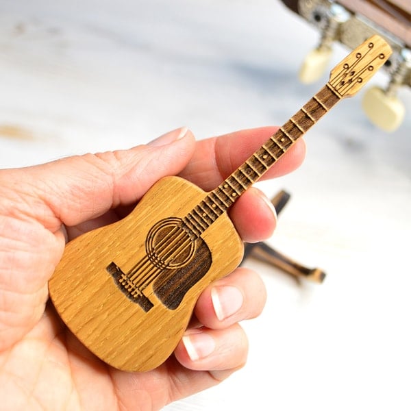 AriaBox™ — Protect Your Picks with Timeless Oak Elegance That Strikes an Emotional Chord