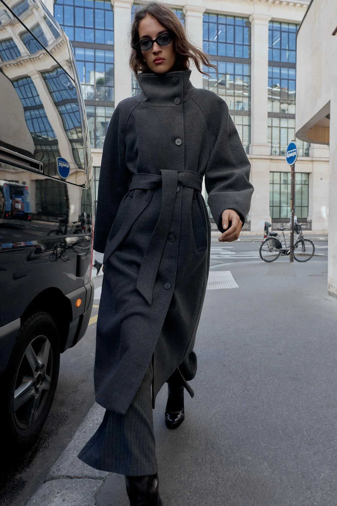 Virelli™ Wool Coat — Sculpt Your Silhouette with Feather-Light Warmth and Unstoppable Confidence