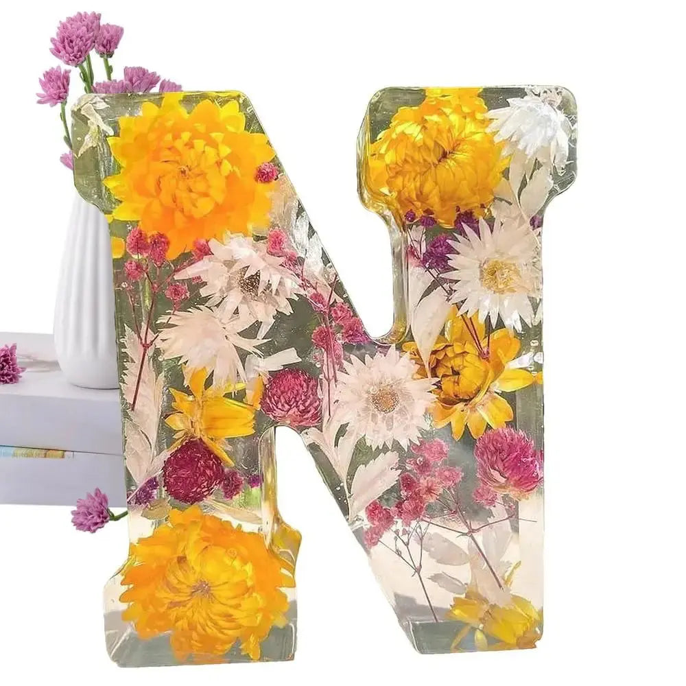FloraLetter™ — Personalize Your Space with Handcrafted Floral Resin Art