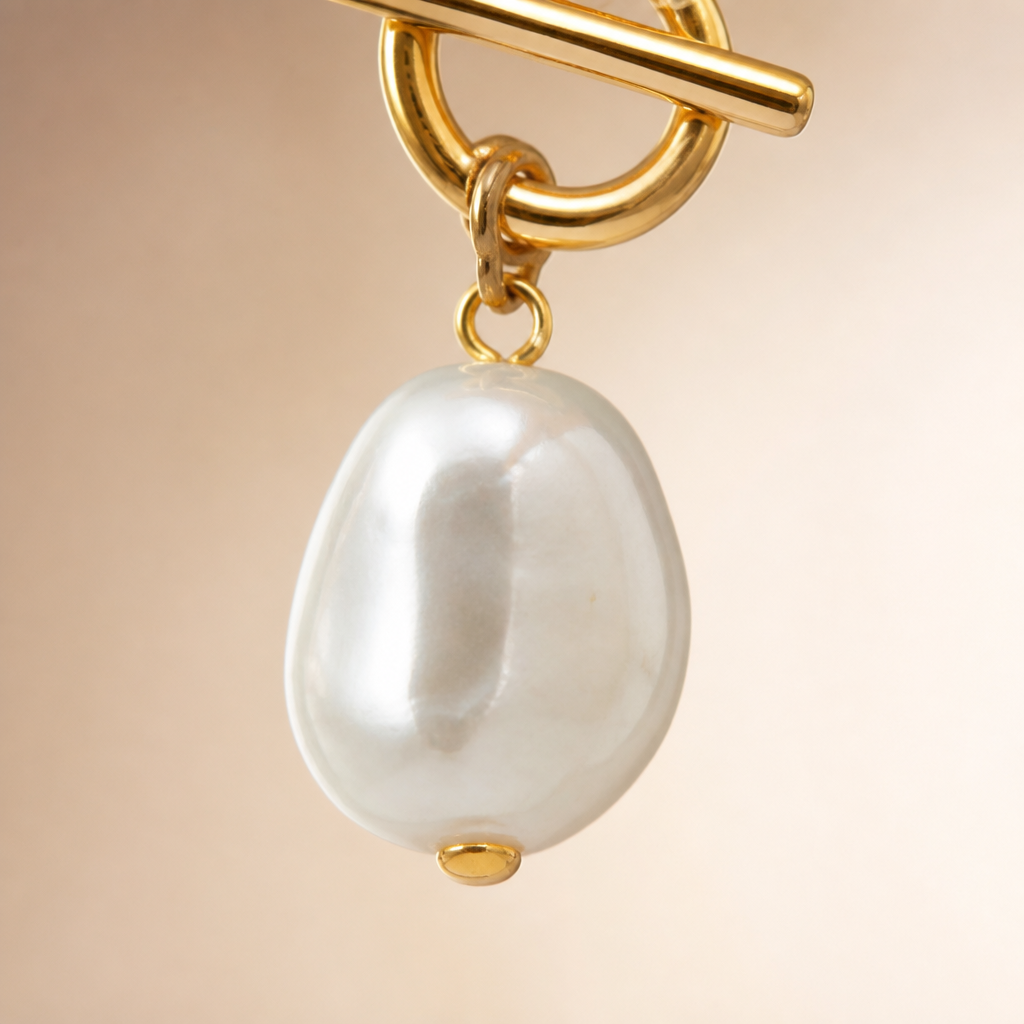 LuminaLuxe™ – Contemporary Pearl Toggle Necklace Featuring Baroque Drop