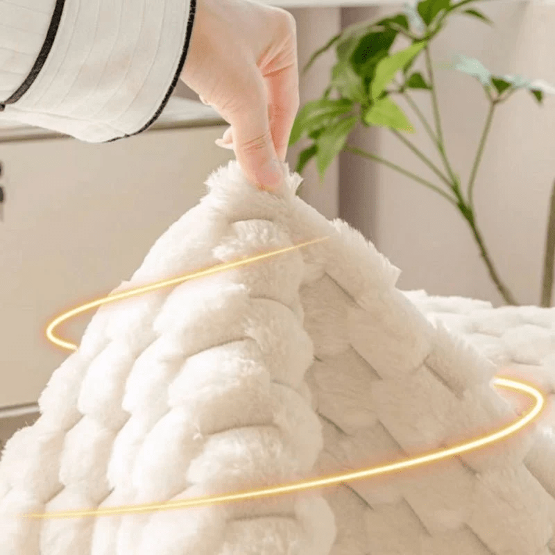 CozyAura™ Velvet Sofa Wrap — Wrap Your Sofa in Irresistible Warmth and Lasting Protection