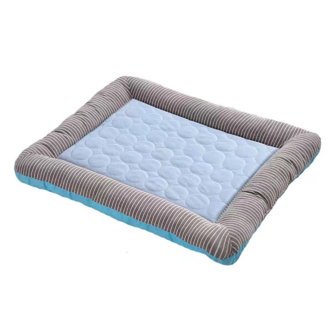 Pet Cooling Pad Featuring Triple-Layer Design