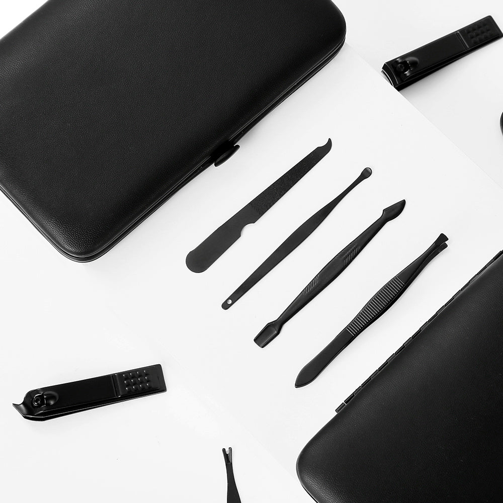Essential 15-Piece Nail and Facial Care Kit with Travel Case