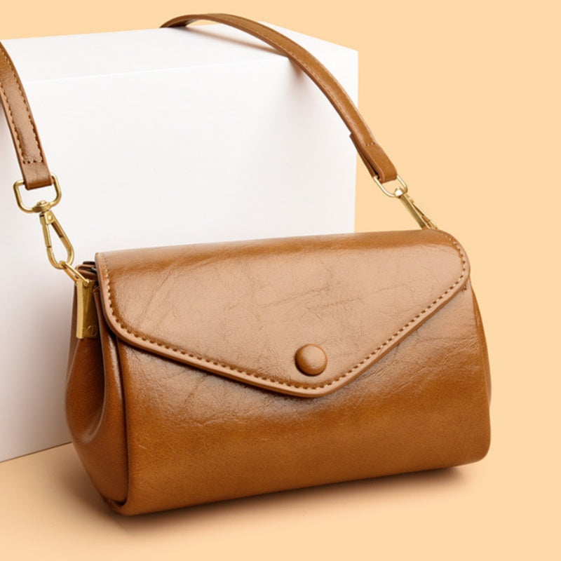 VexaLuxe™ Shoulder Bag — Carry Confidence with Effortless Style and Perfect Order