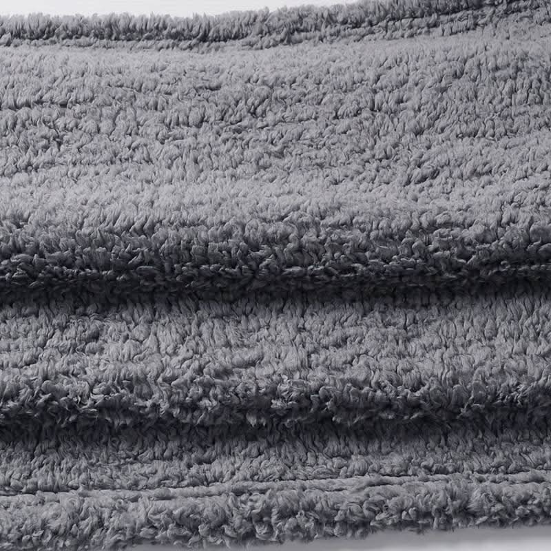 Luxurious Fleece Blanket for Pets - Ultimate Comfort