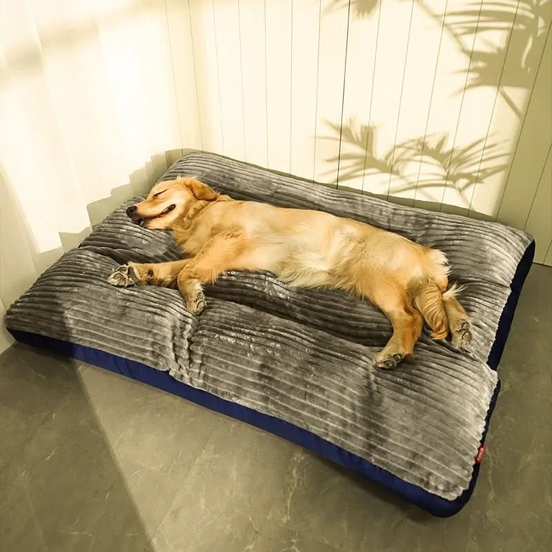 Ultimate Comfort Dog Bed – Cozy Support for Sweet Dreams