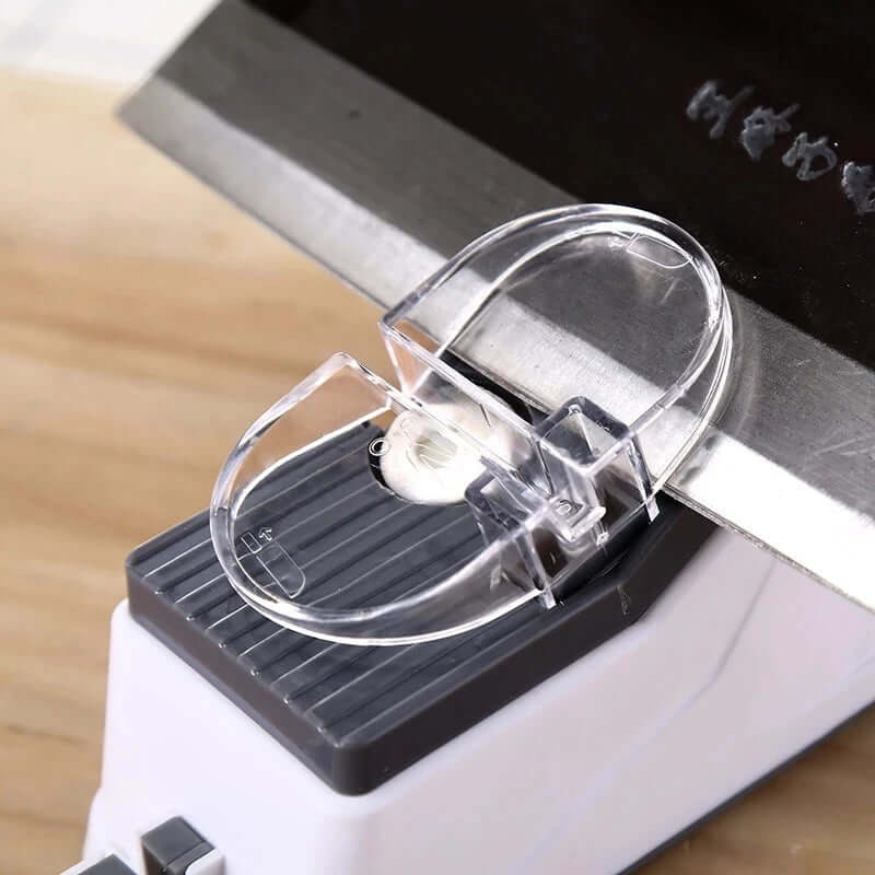 Knife Sharpener | Fast & Secure | Rechargeable | SharpEase