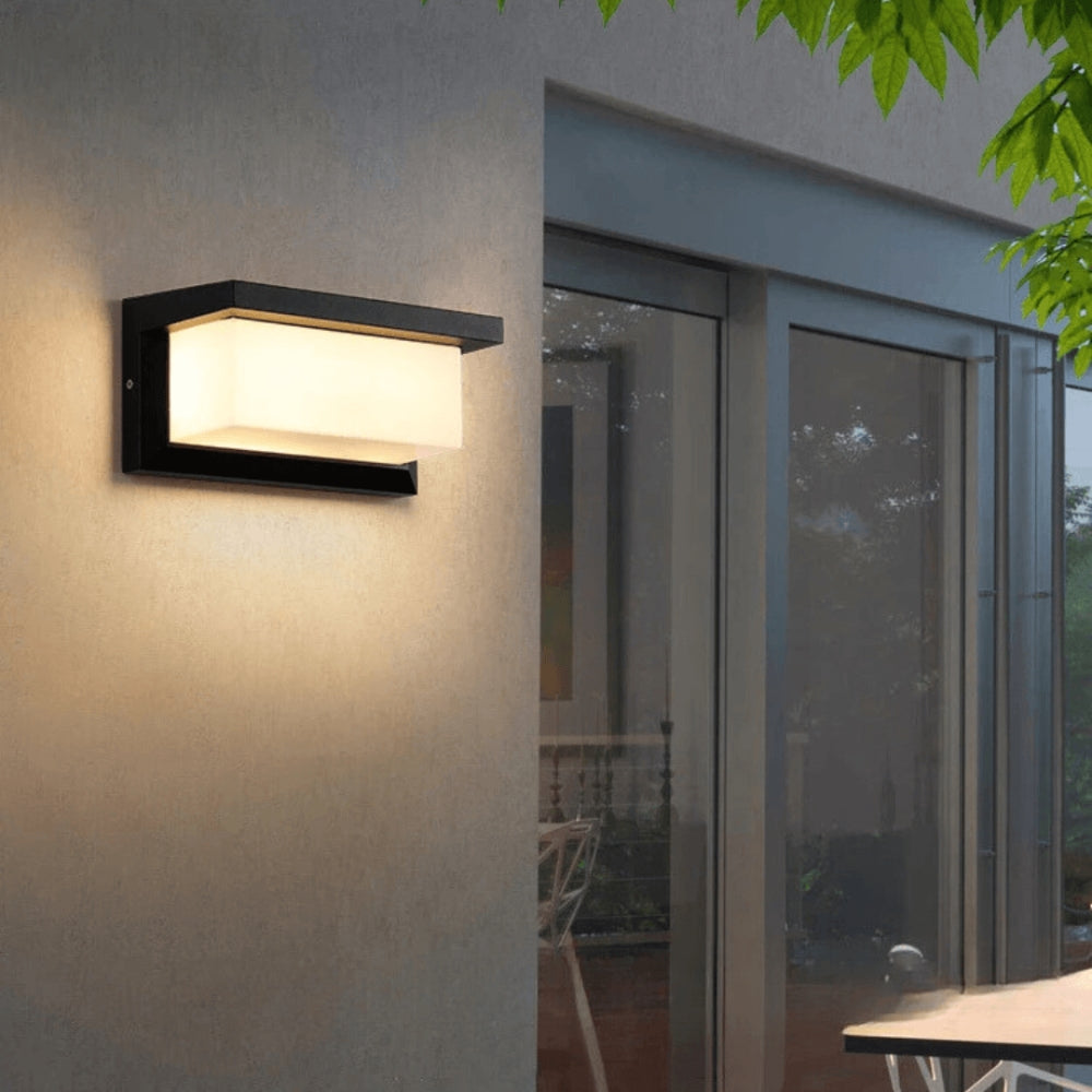 Outdoor LED Wall Lantern with Motion Detector – 20W Weatherproof