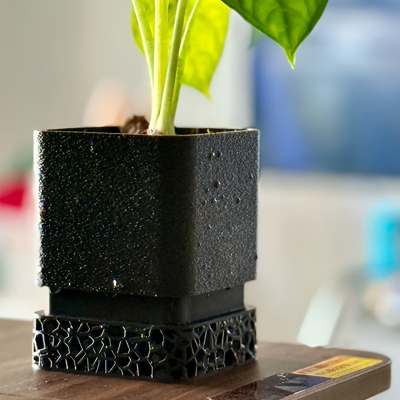 Chic GeoPlanter – Stylish Planter with Drainage Tray for Neat Displays