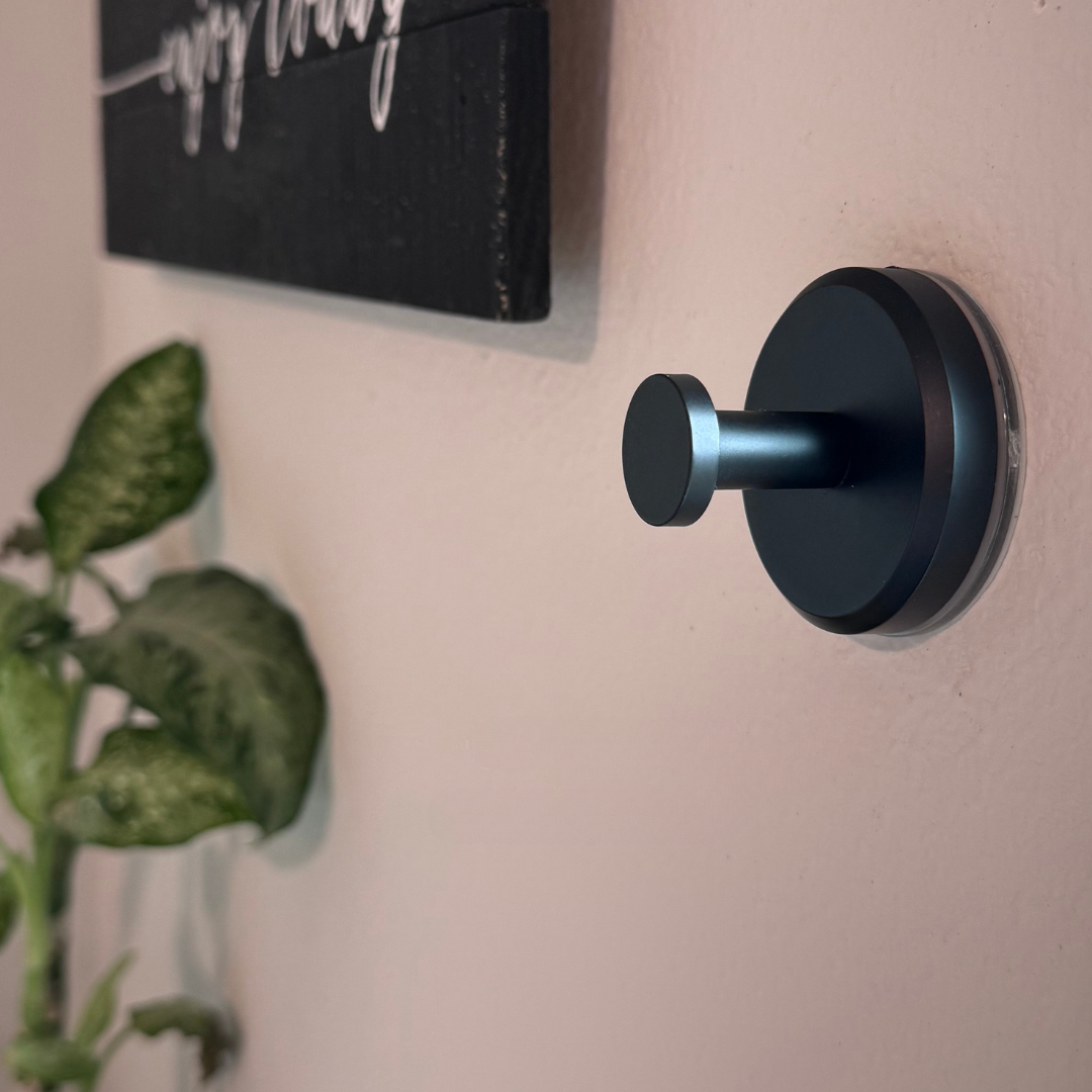 SuctionStrong™ — Hang Heavy Gear Without a Scratch or Slip