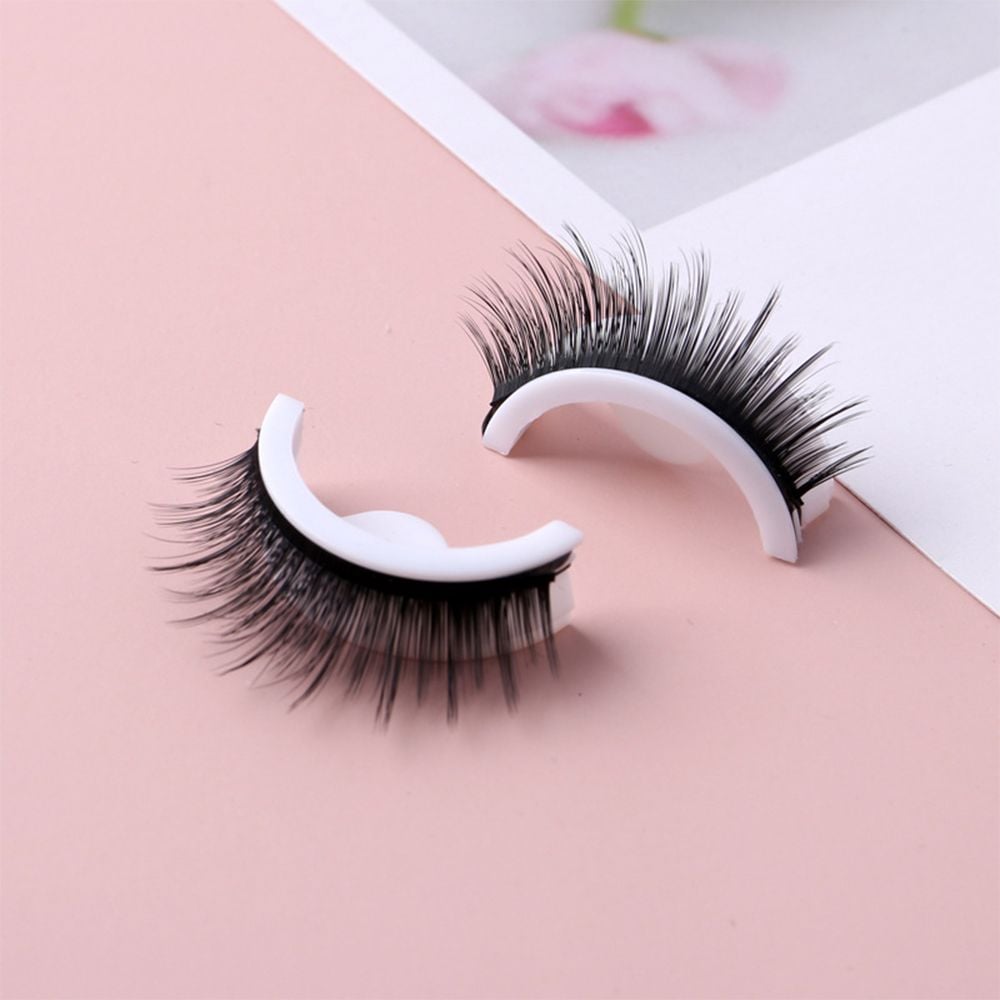 RaminaLuxe™ — Stunning, Glue-Free Lashes That Spark Confidence in Seconds