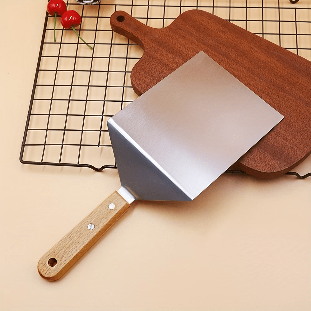 Ergonomic BBQ Turner Made of Sturdy Steel