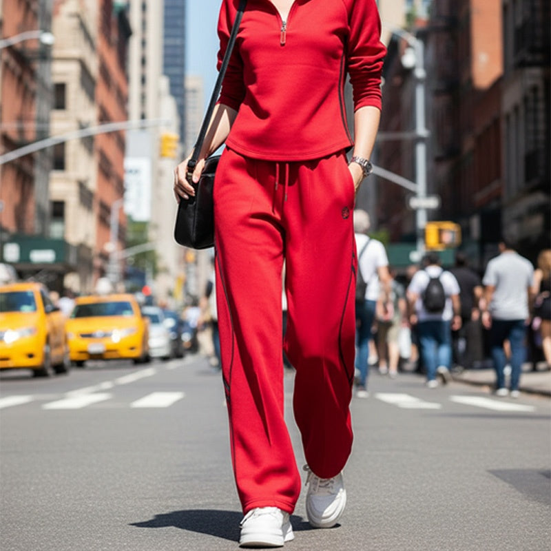 LunaVibe™ Two-Piece Athleisure Set — Luxurious Comfort That Moves With Your Confidence All Day Long