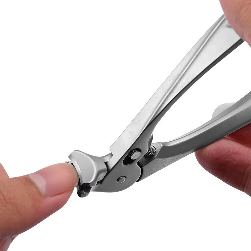 TitanTrim™ — Effortless Control for Nails You’ll Be Proud to Show Off