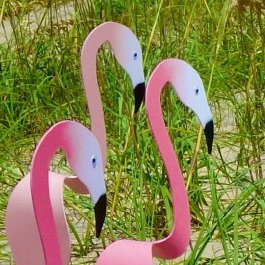 ZephyraGlide™ Swaying Flamingo — Transform Your Garden into a Mesmerizing Oasis of Effortless Beauty
