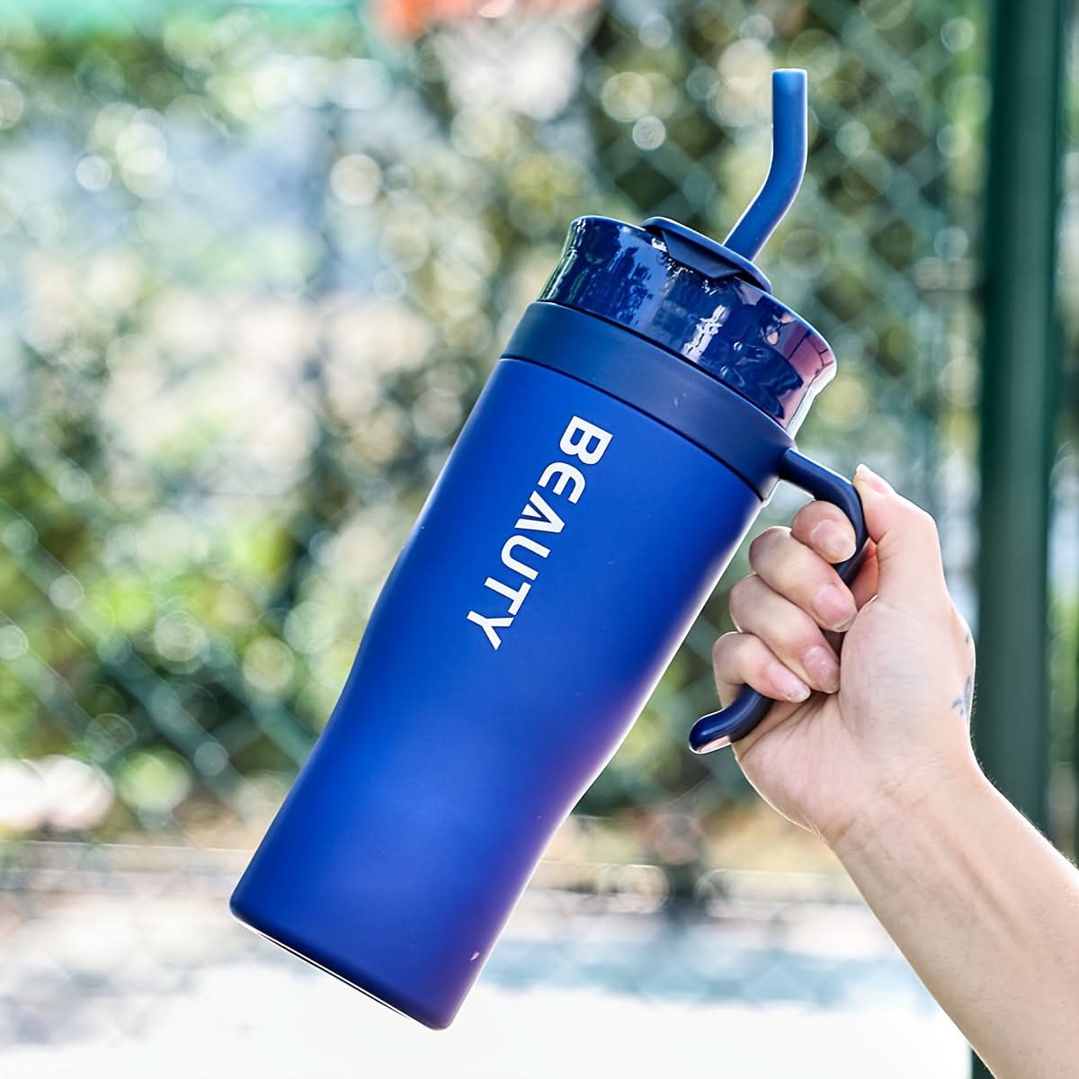 Large Capacity Tumbler Cup with Straw