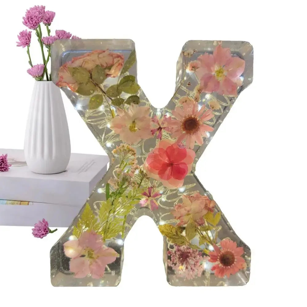 FloraLetter™ — Personalize Your Space with Handcrafted Floral Resin Art