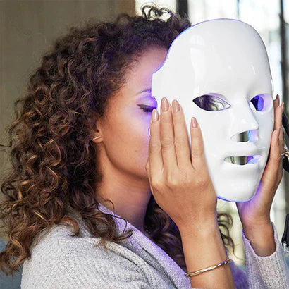 RadiantRay™ — Transform Your Skin with Spa-Quality Glow Anytime, Anywhere