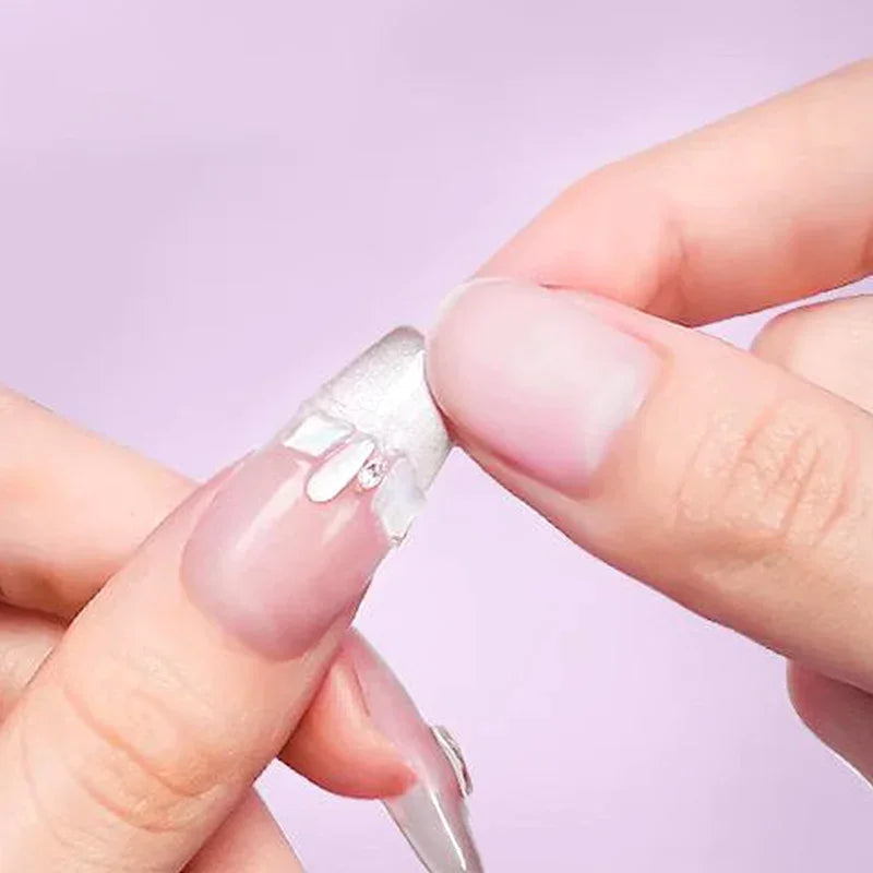 SilqueNail™ Pen — Transform Your Nails Into a Stunning Statement of Strength and Beauty