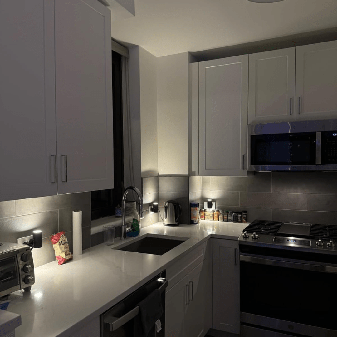 Sophisticated Plug-In Wall Lamp with Dimmable Sensor for Any Room