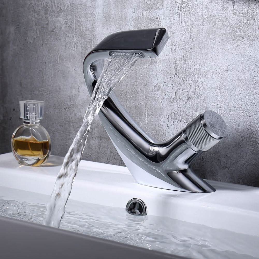 Contemporary Brass Waterfall Sink Faucet for Stylish Bathroom Decor
