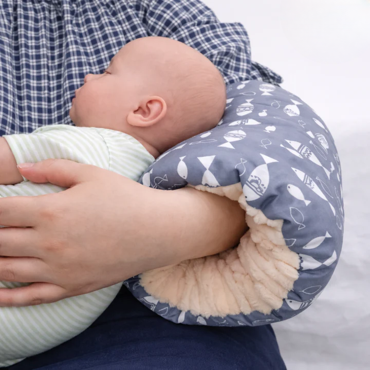 Arm Support Pillow for Hands-Free Nursing – Relieves Forearm and Shoulder