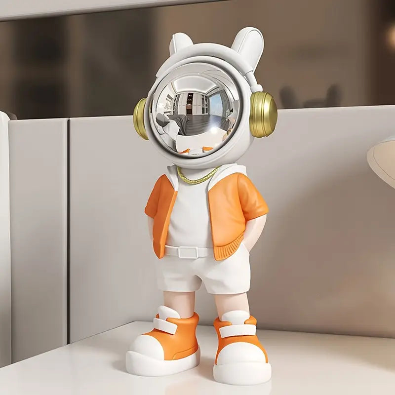 Contemporary Astronaut Sculpture - Glossy Finish for Modern Spaces
