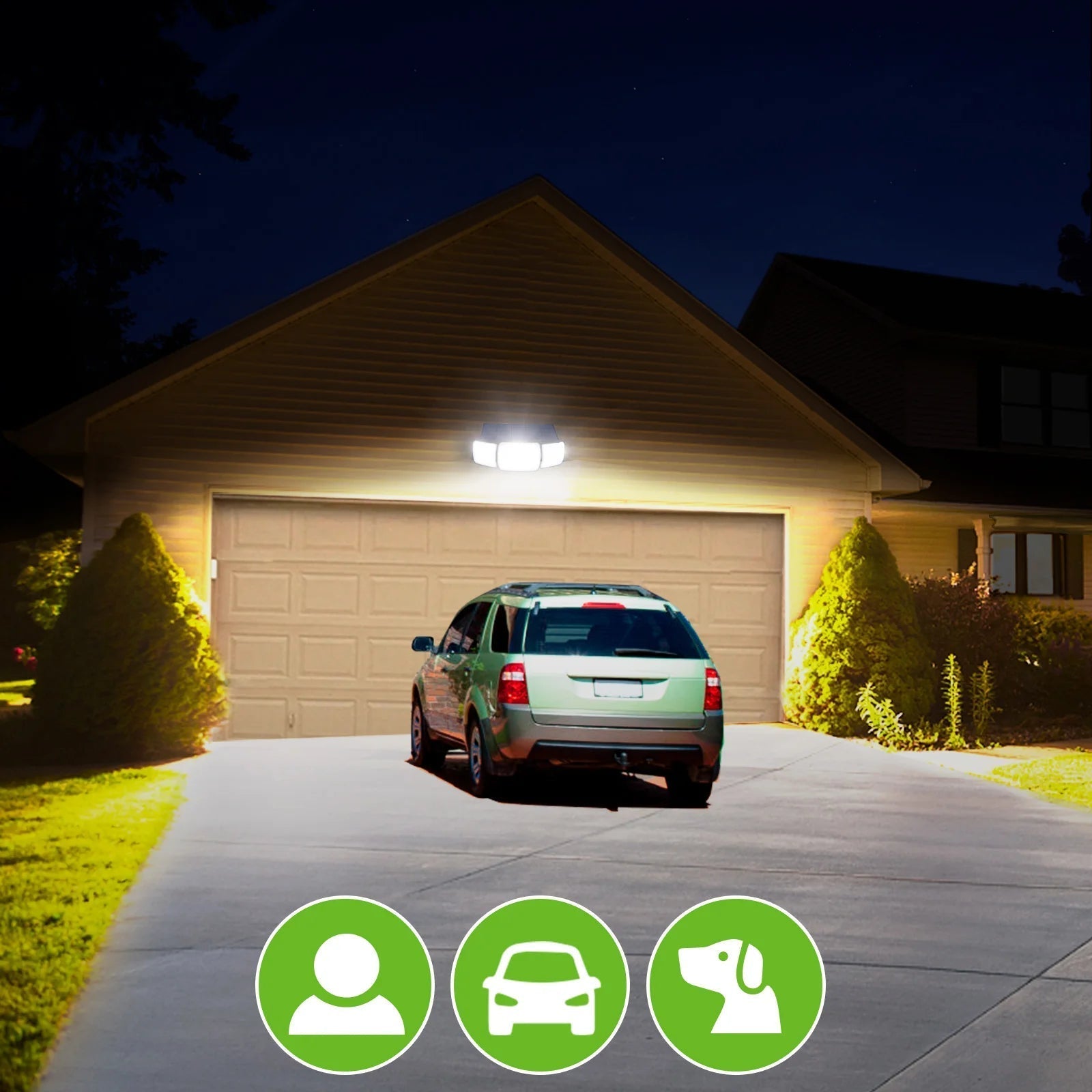 Outdoor Light with Three Heads | Multiple Operating Modes