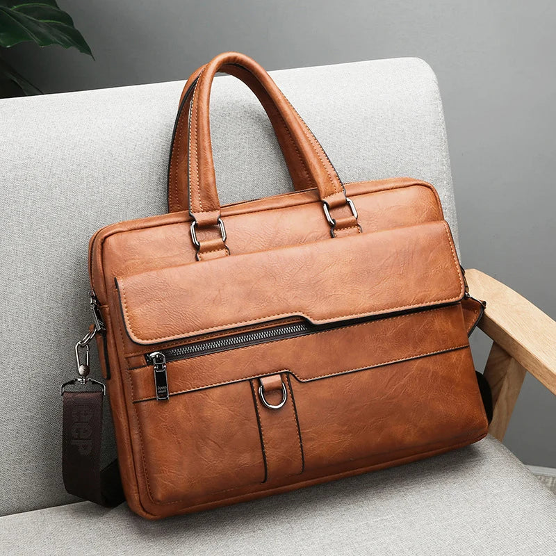 Sophisticated Leather Crossbody Bag for Daily Adventures