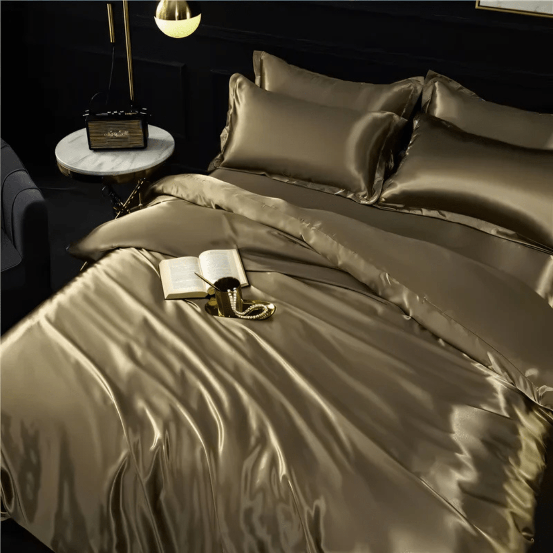 Bedding Set | Satin-Finish Polyester | Duvet Cover + Fitted Sheet + 2 Pillowcases