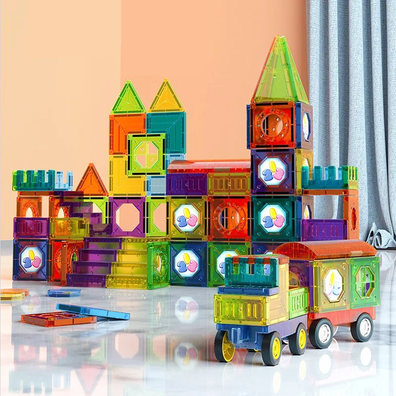 Glowing Creators Magnetic Construction Kit – 69 Pieces