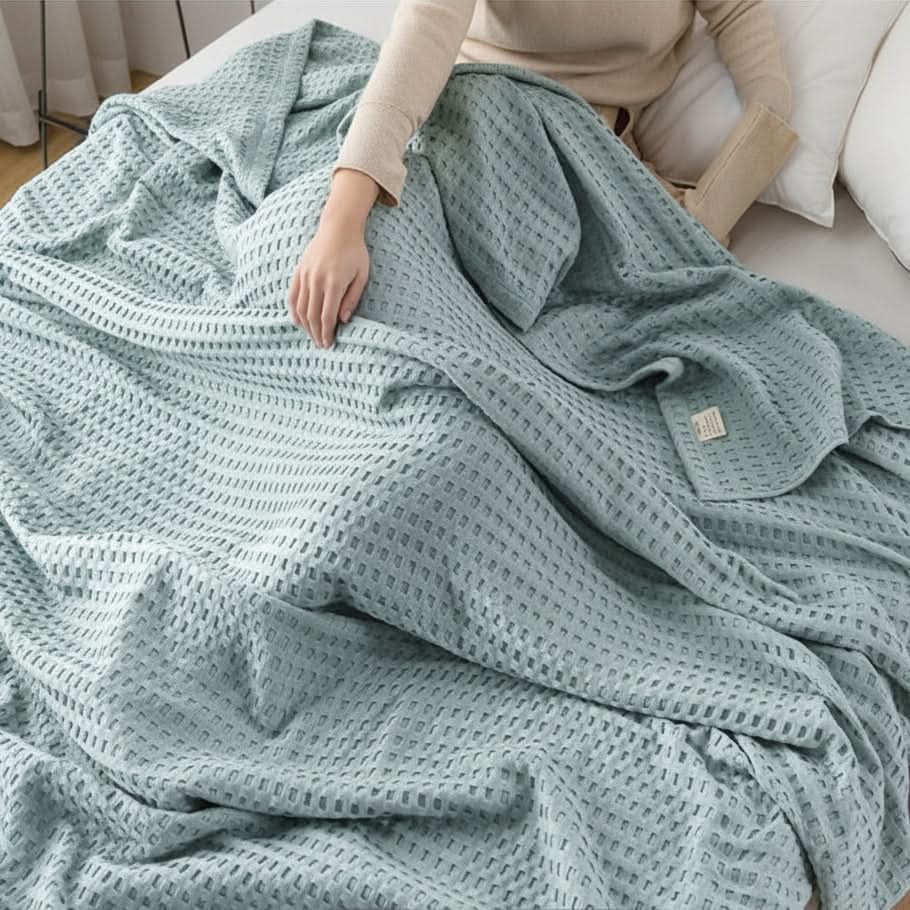 Lightweight Waffle Blanket for All-Season Comfort