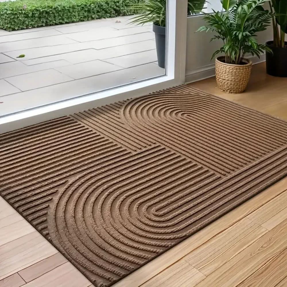 Chic Absorbent Mat with Elegant Wave Design